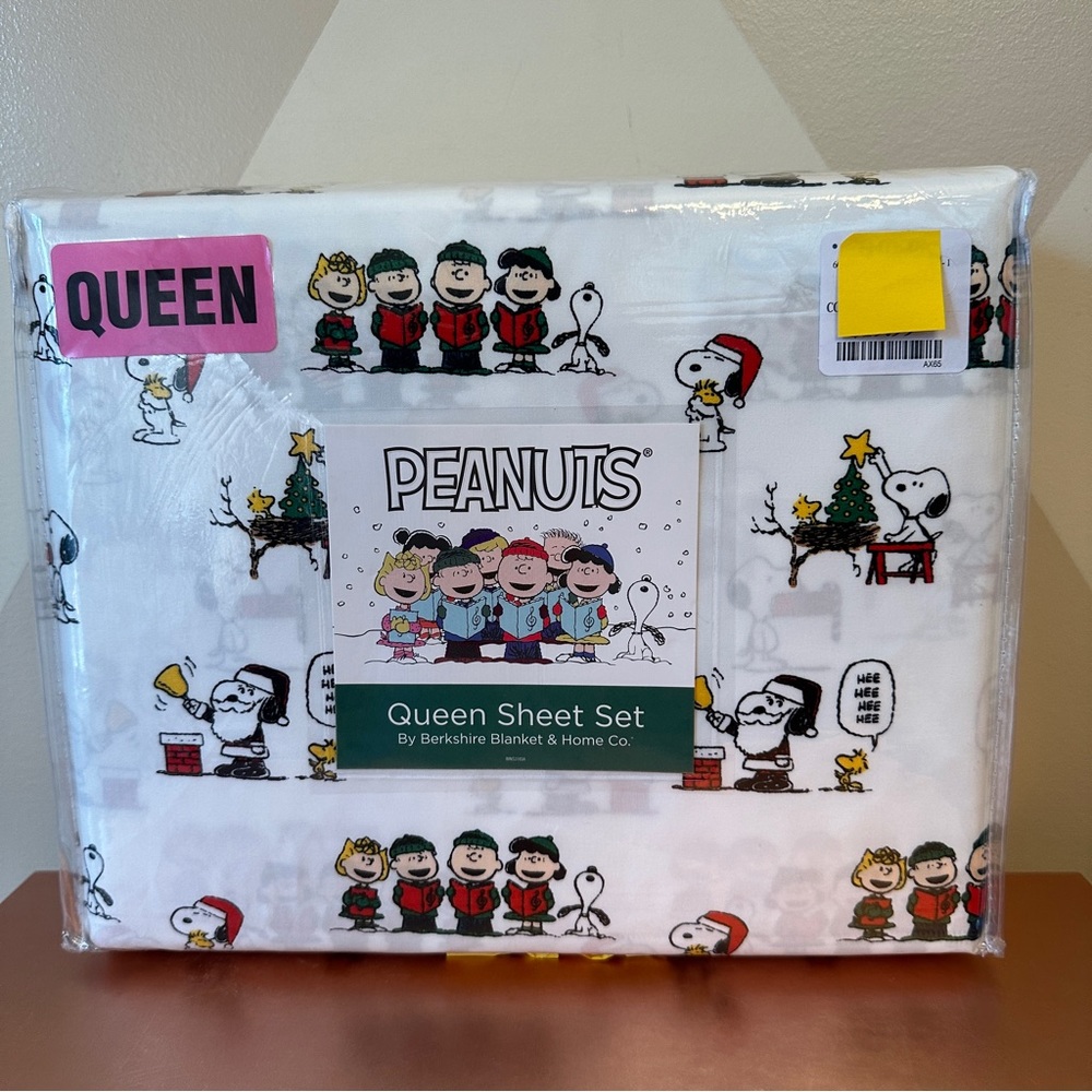 Snoopy Peanuts Berkshire Queen Christmas Bed Sheets